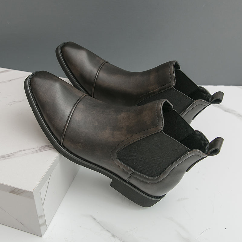 Ardenno Leather Chelsea Boots